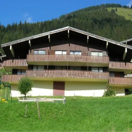 In Le Hameau Near Cable Car Apartman